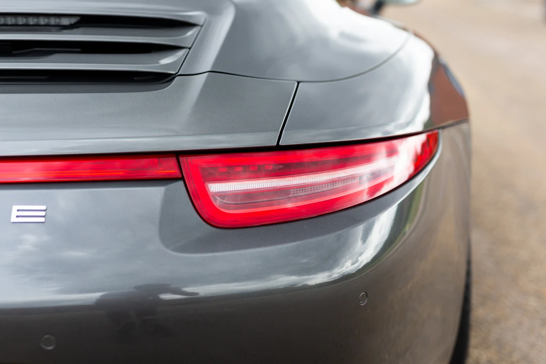 2014 Porsche 991 Carrera 4S - Image 25 of 31