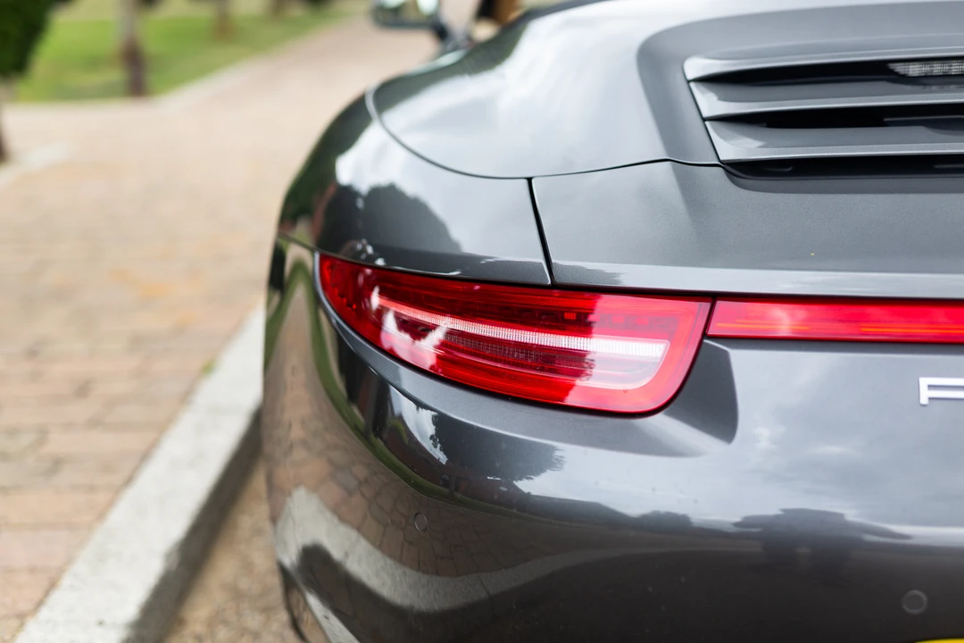 2014 Porsche 991 Carrera 4S - Image 26 of 31