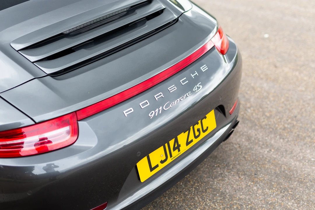 2014 Porsche 991 Carrera 4S - Image 27 of 31