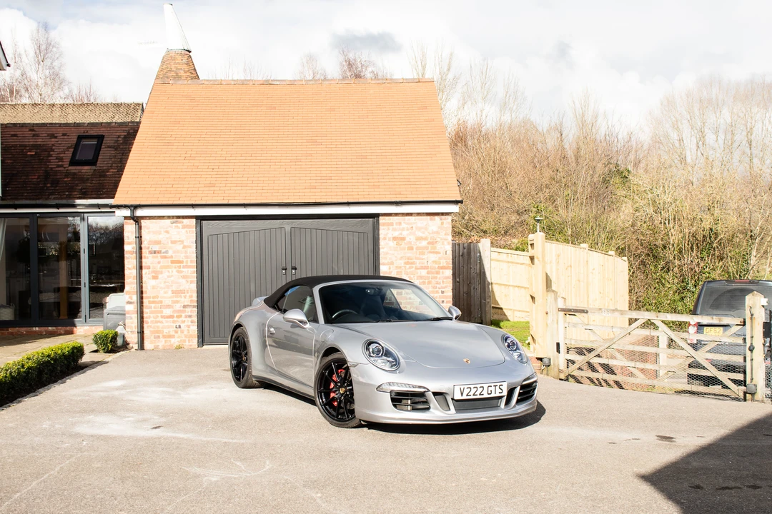2014 Porsche 991 Carrera 4S - Image 10 of 31