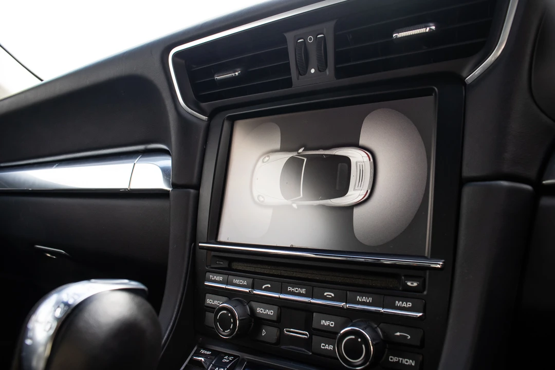 2014 Porsche 991 Carrera 4S - Image 12 of 31