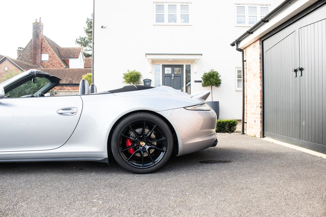 2014 Porsche 991 Carrera 4S - Image 29 of 31