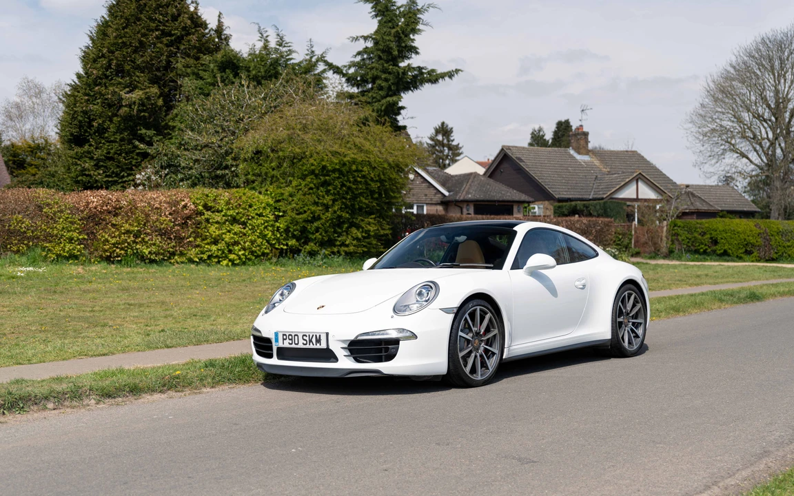 2014 Porsche 991 Carrera 4S - Image 8 of 31