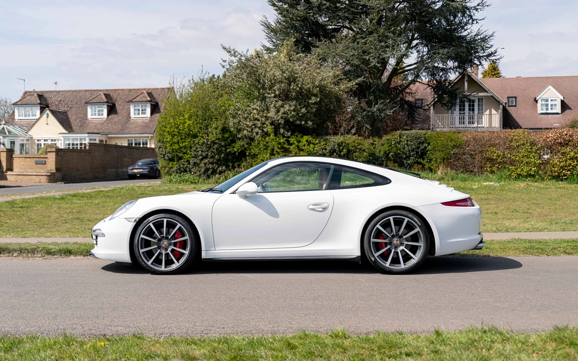 2014 Porsche 991 Carrera 4S - Image 13 of 31