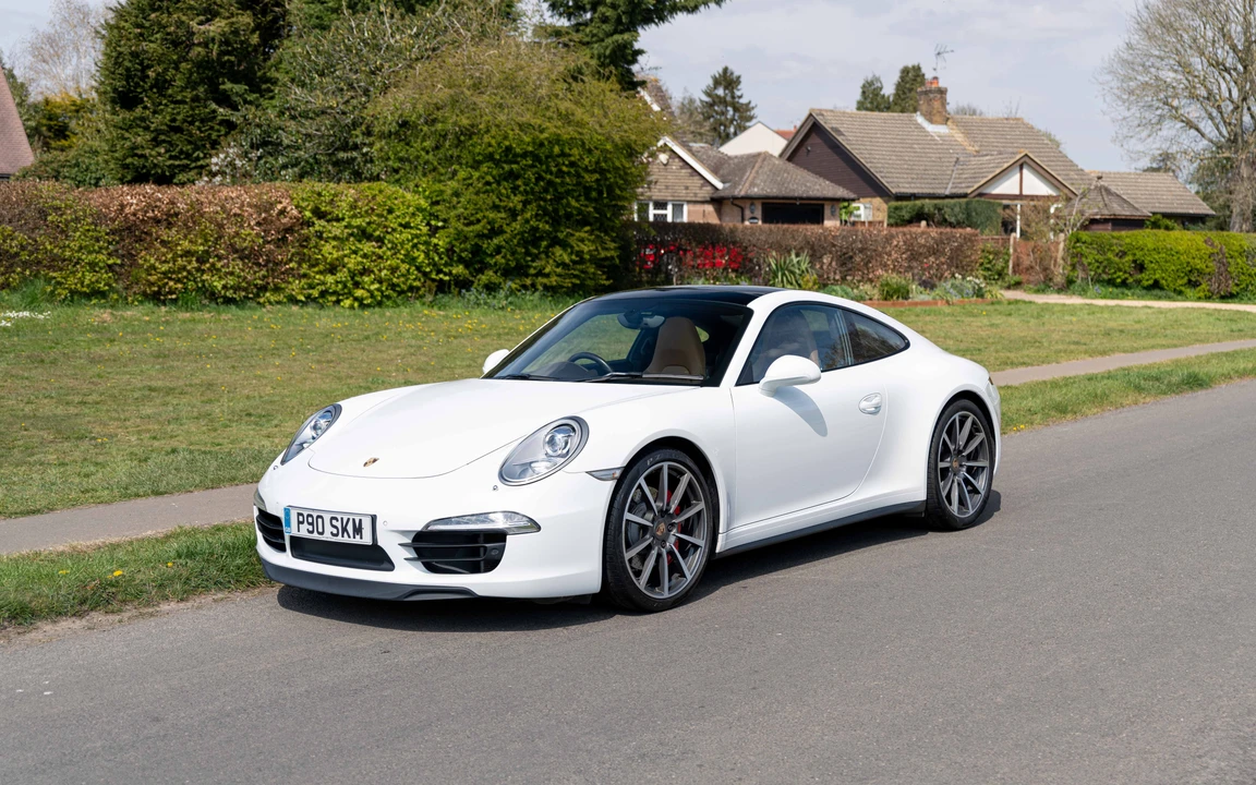 2014 Porsche 991 Carrera 4S - Image 12 of 31