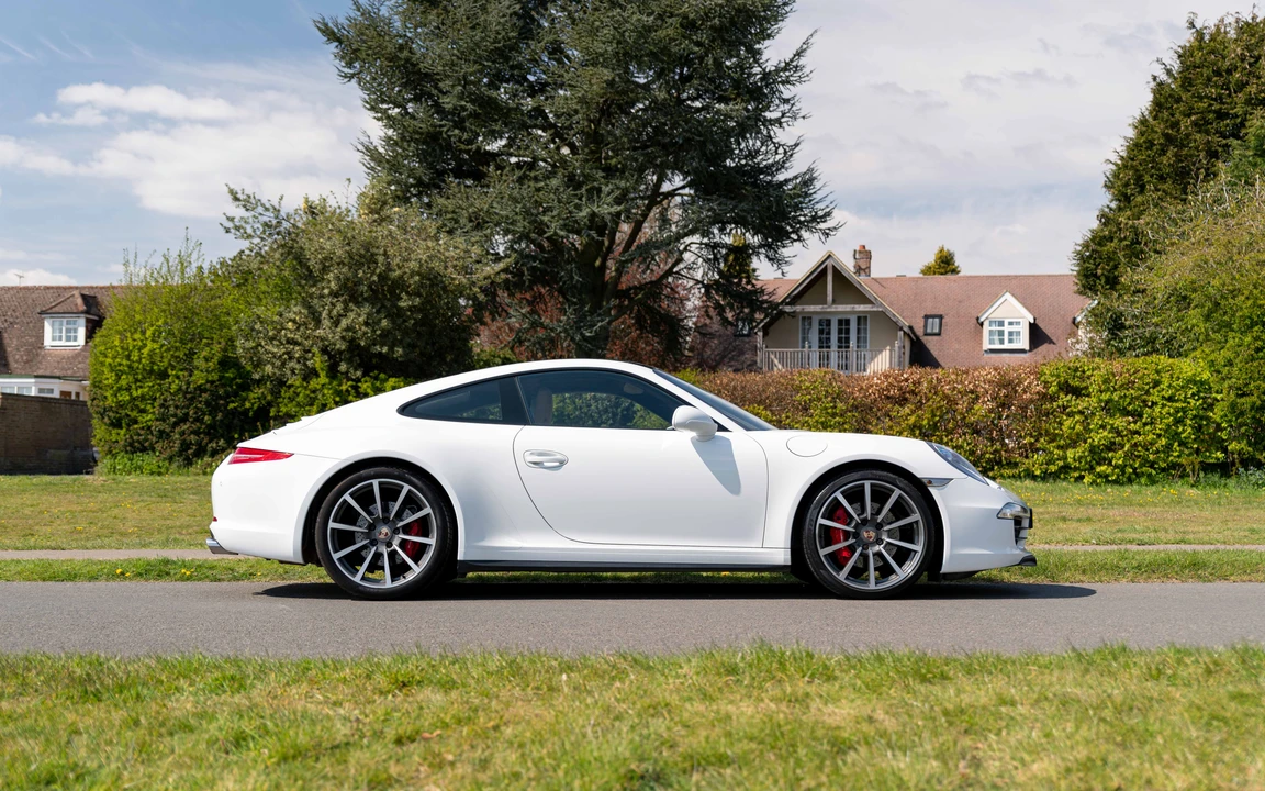 2014 Porsche 991 Carrera 4S - Image 24 of 31