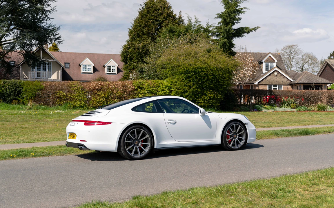 2014 Porsche 991 Carrera 4S - Image 26 of 31