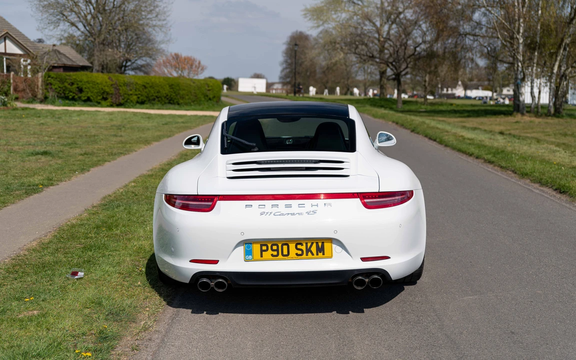 2014 Porsche 991 Carrera 4S - Image 17 of 31