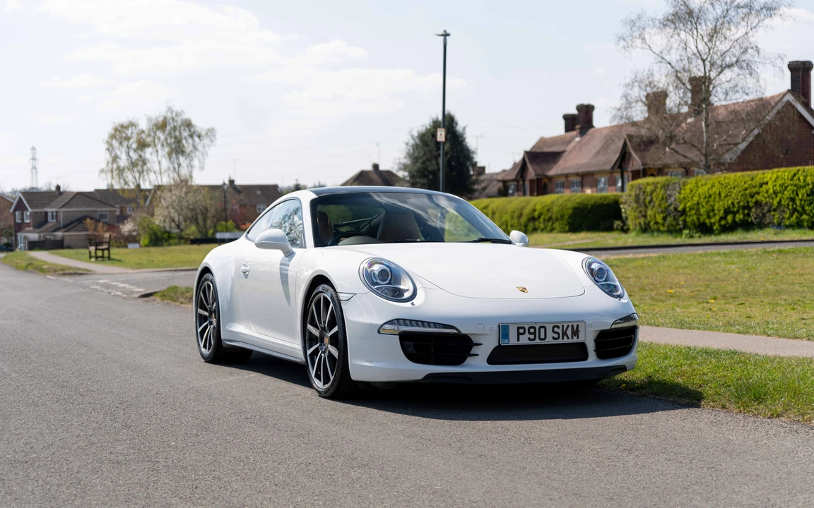 2014 Porsche 991 Carrera 4S - Image 29 of 31