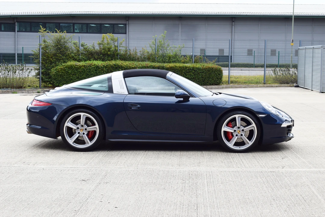 2014 Porsche 991 Targa 4 & 4S - Image 4 of 31