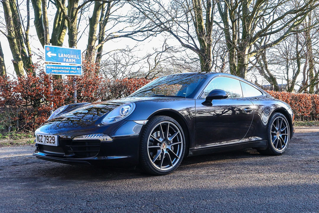 2014 Porsche 991 Carrera - Image 2 of 31
