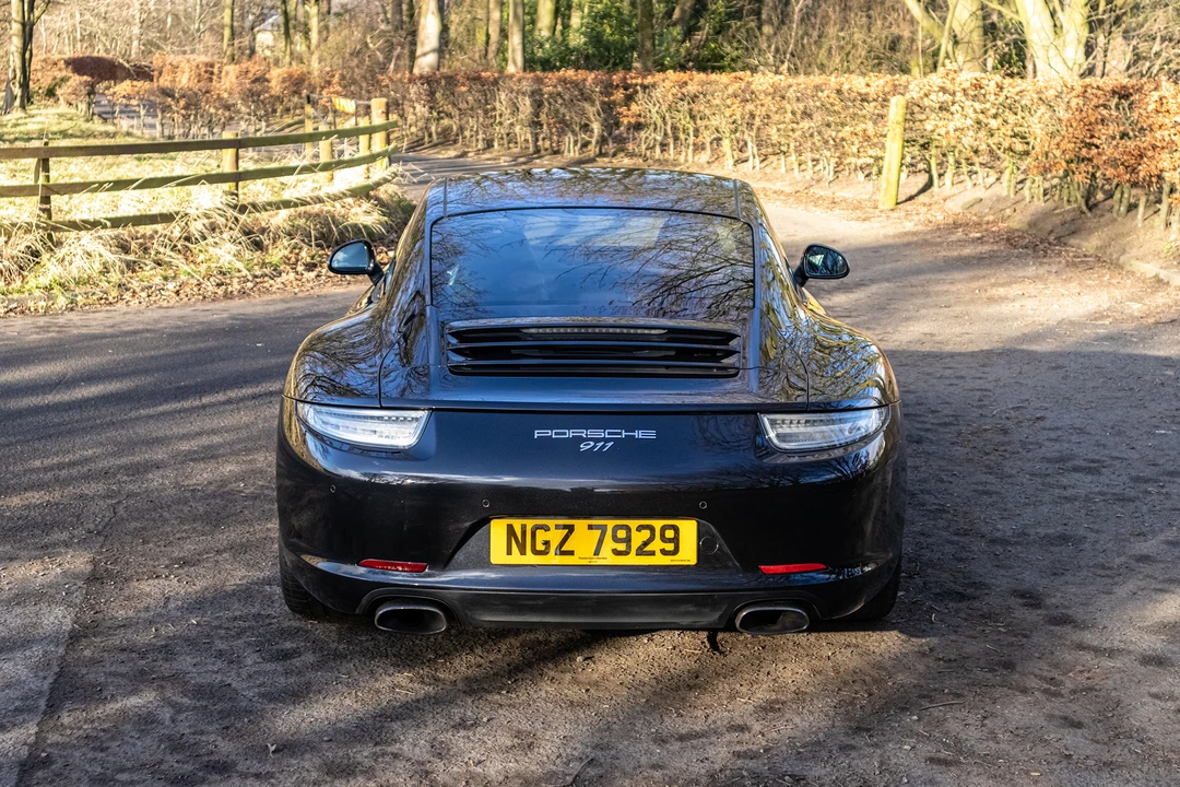 2014 Porsche 991 Carrera - Image 16 of 31