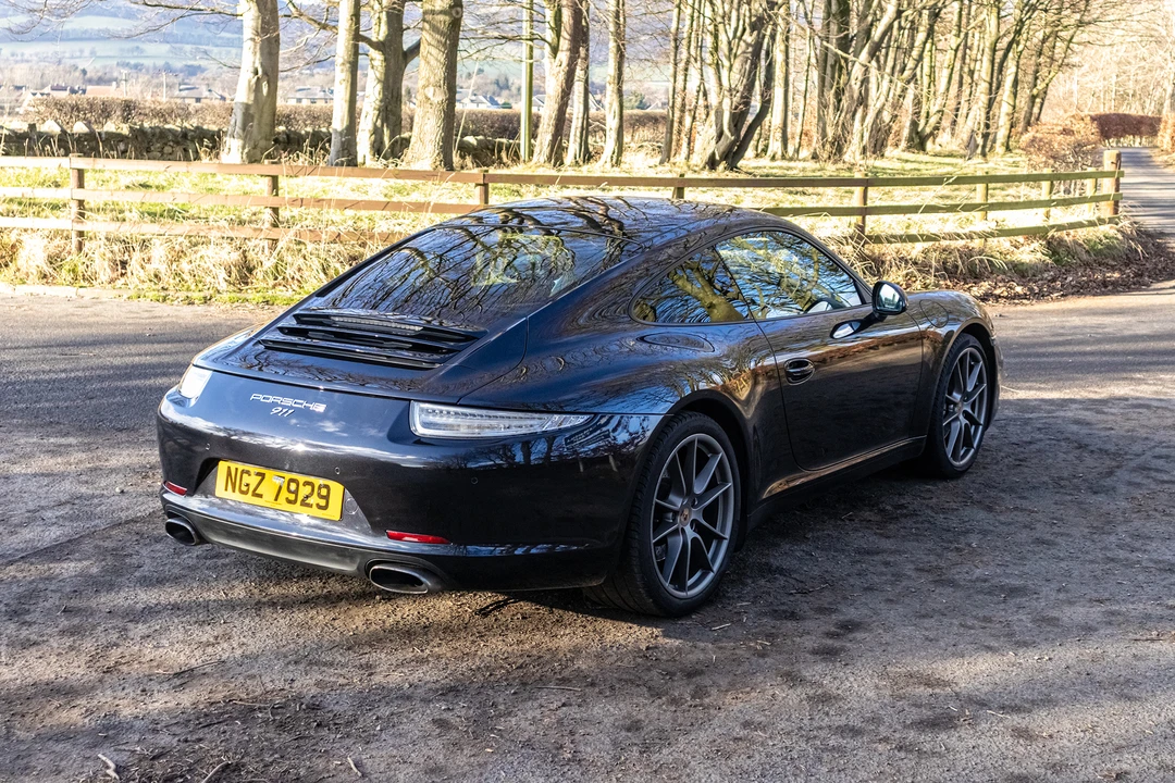 2014 Porsche 991 Carrera - Image 17 of 31