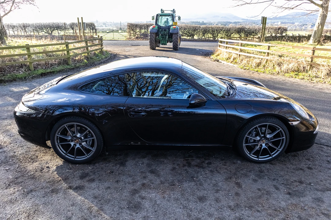 2014 Porsche 991 Carrera - Image 4 of 31
