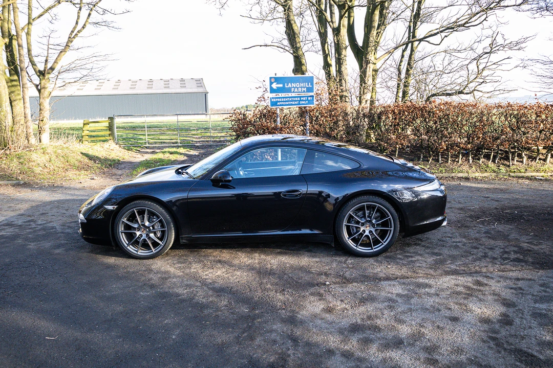 2014 Porsche 991 Carrera - Image 18 of 31