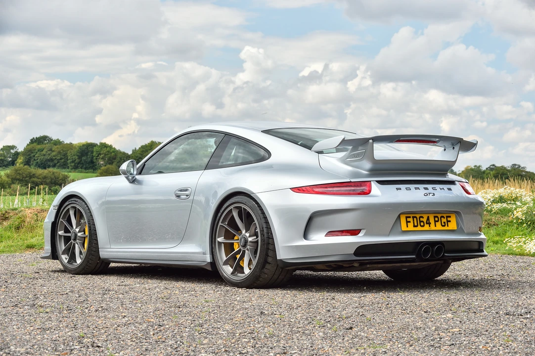 2014 Porsche 991 Carrera - Image 13 of 31