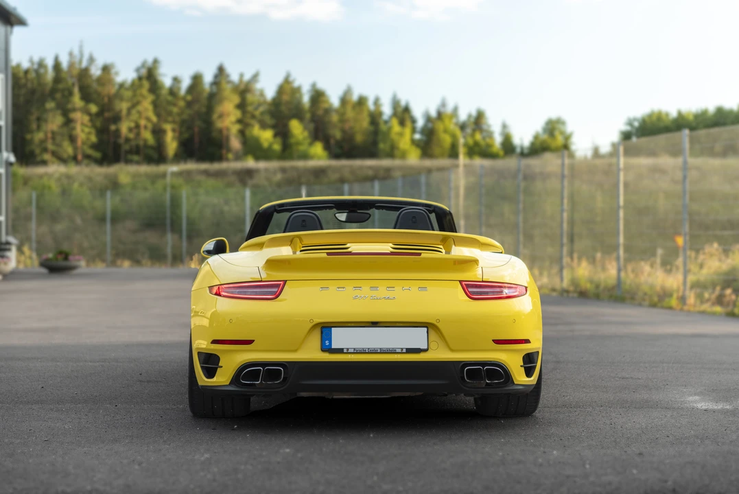 2014 Porsche 991 Turbo - Image 7 of 31