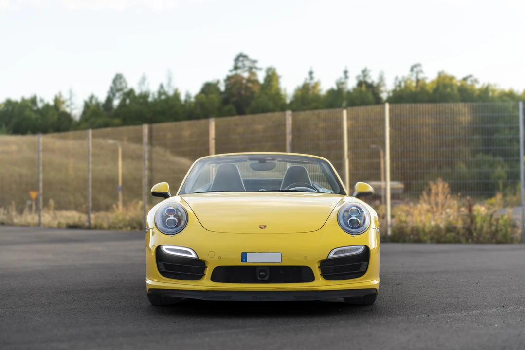 2014 Porsche 991 Turbo - Image 3 of 31