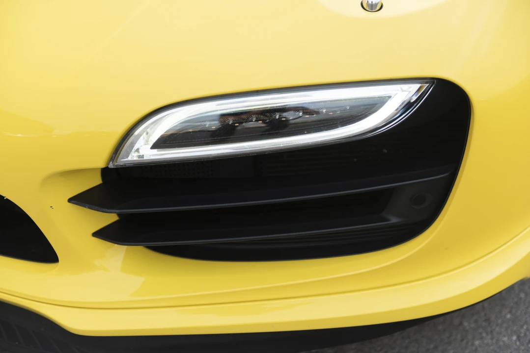 2014 Porsche 991 Turbo - Image 18 of 31