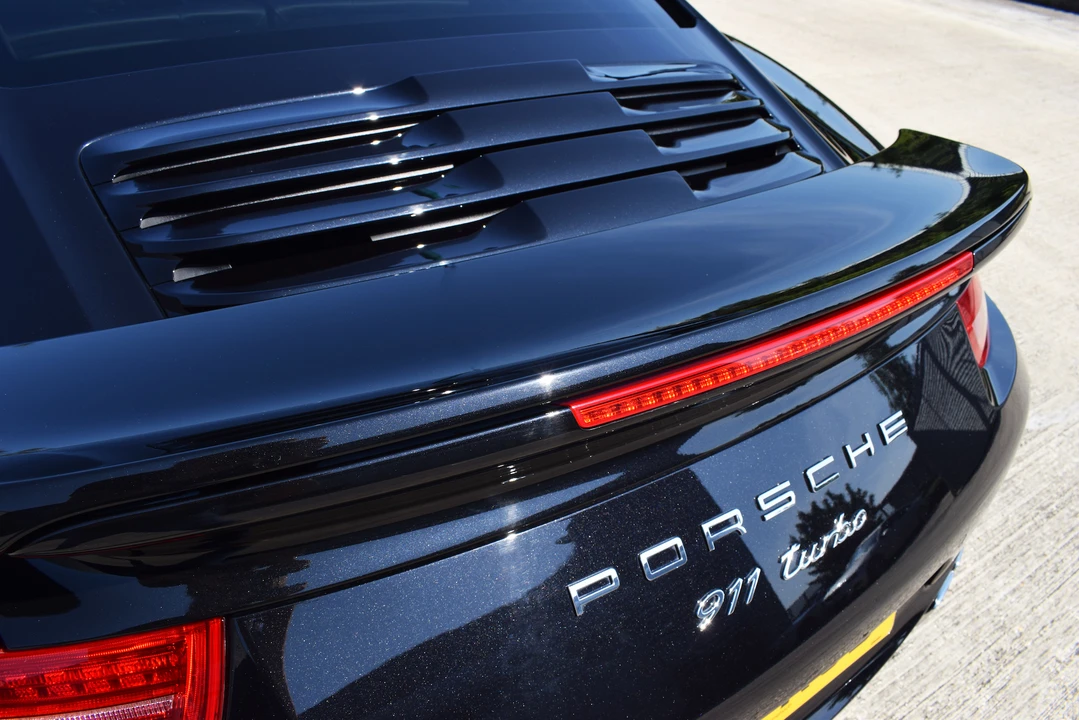 2014 Porsche 991 Turbo - Image 20 of 31