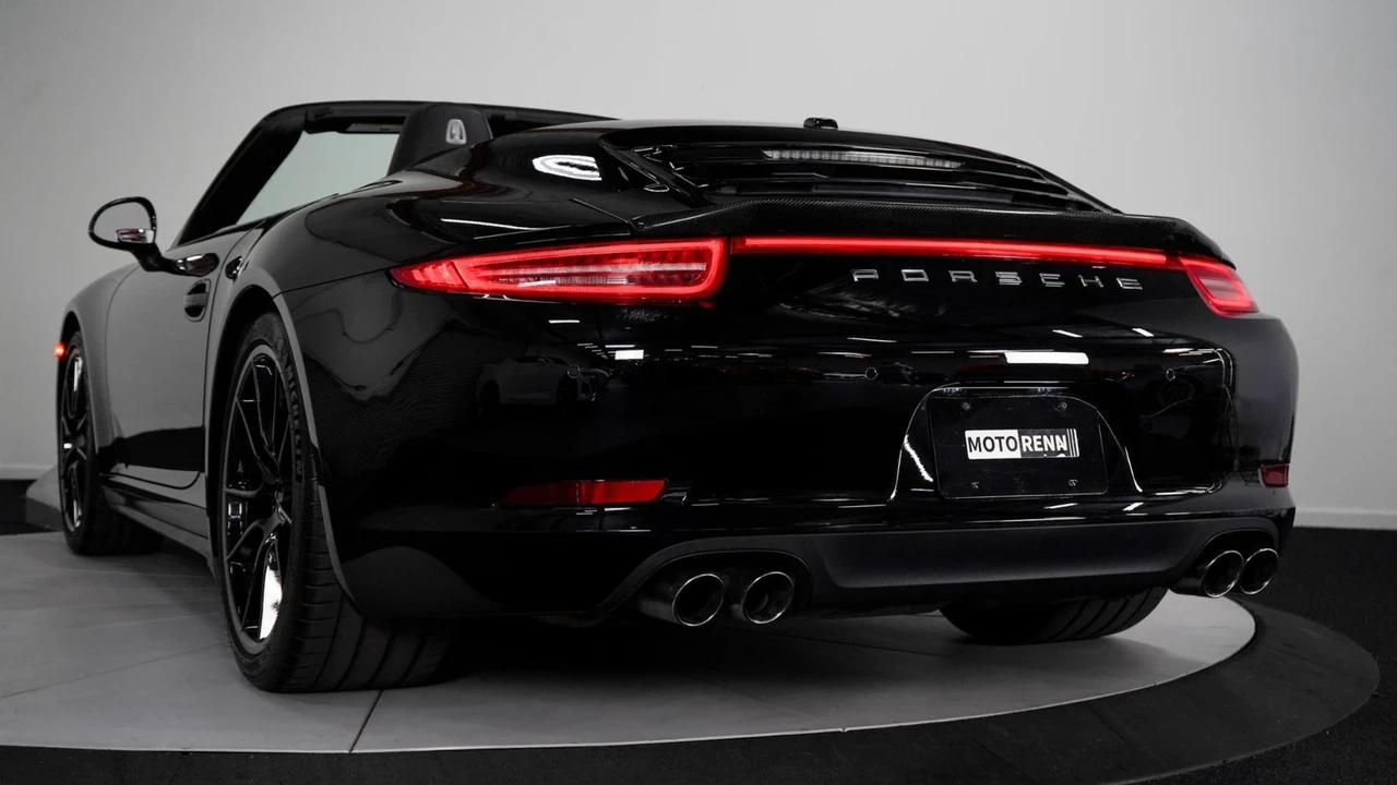 2014 Porsche 991 Carrera 4S - Image 11 of 21