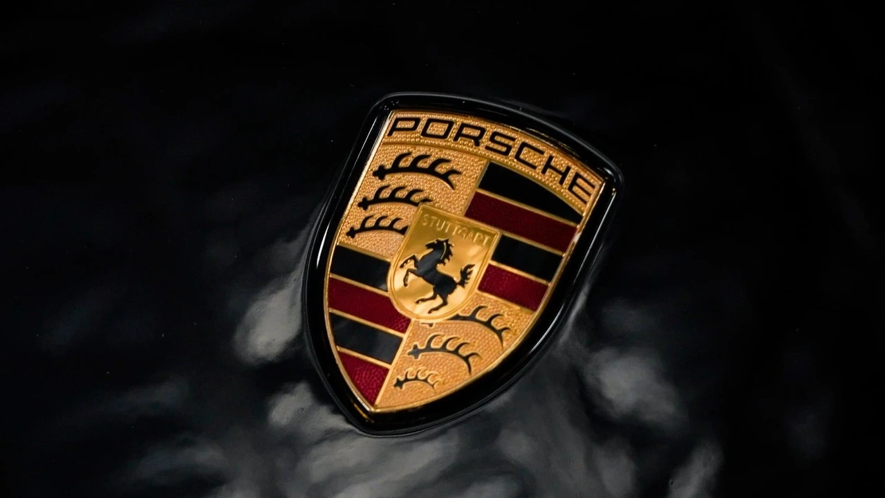 2014 Porsche 991 Carrera 4S - Image 20 of 21