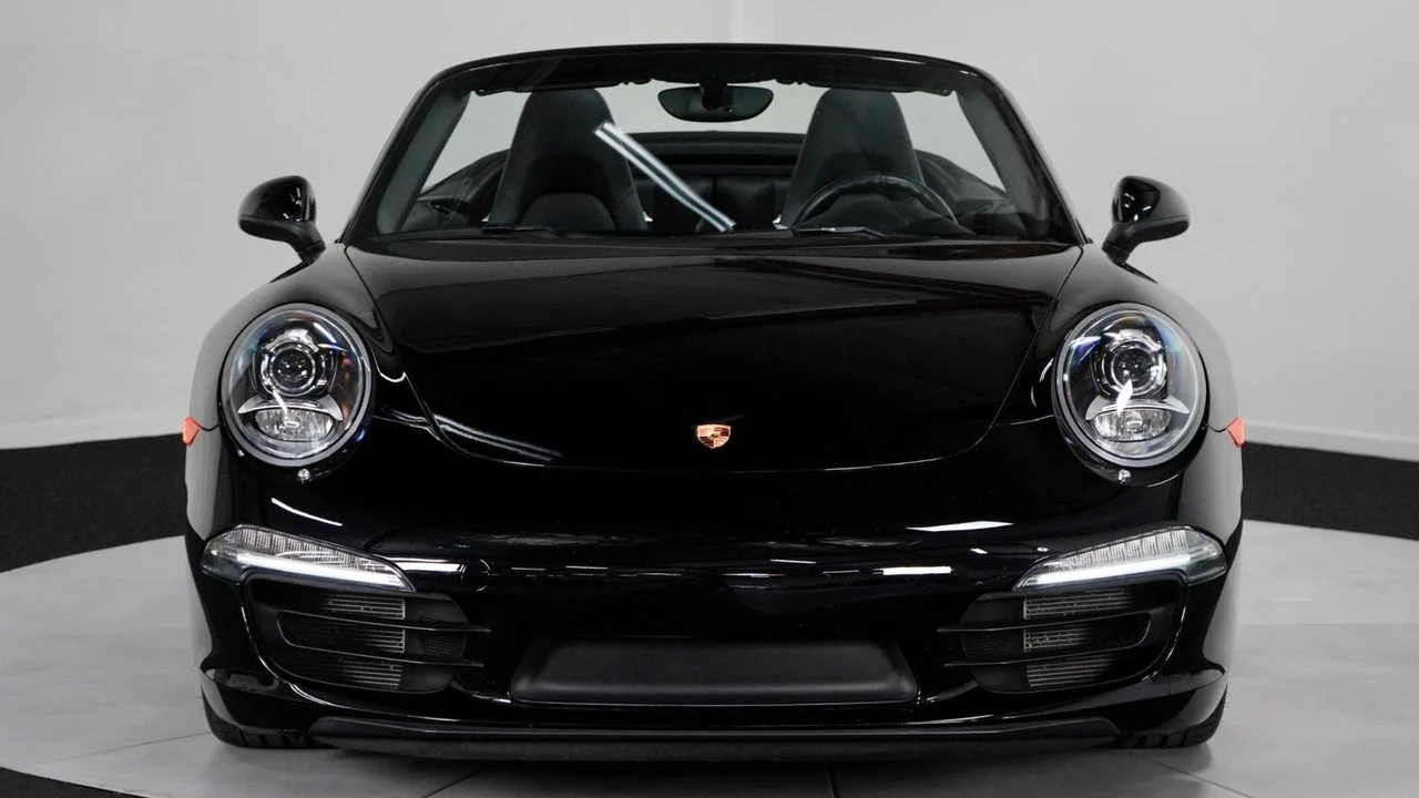 2014 Porsche 991 Carrera 4S - Image 19 of 21