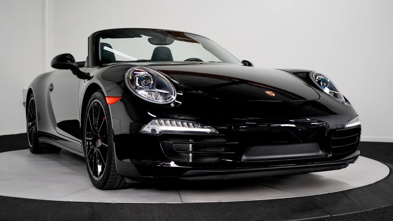 2014 Porsche 991 Carrera 4S - Image 2 of 21