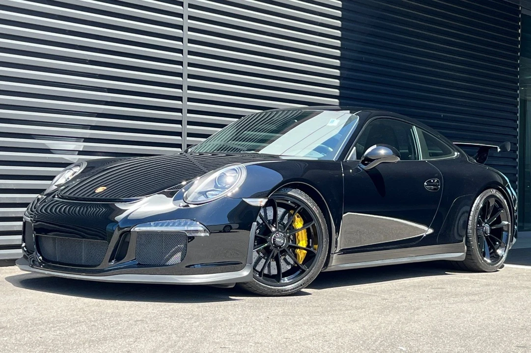 2014 Porsche 991 GT3 - Image 2 of 16