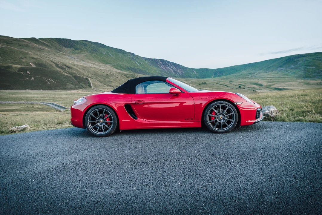 2014 Porsche 981 Boxster GTS - Image 11 of 31