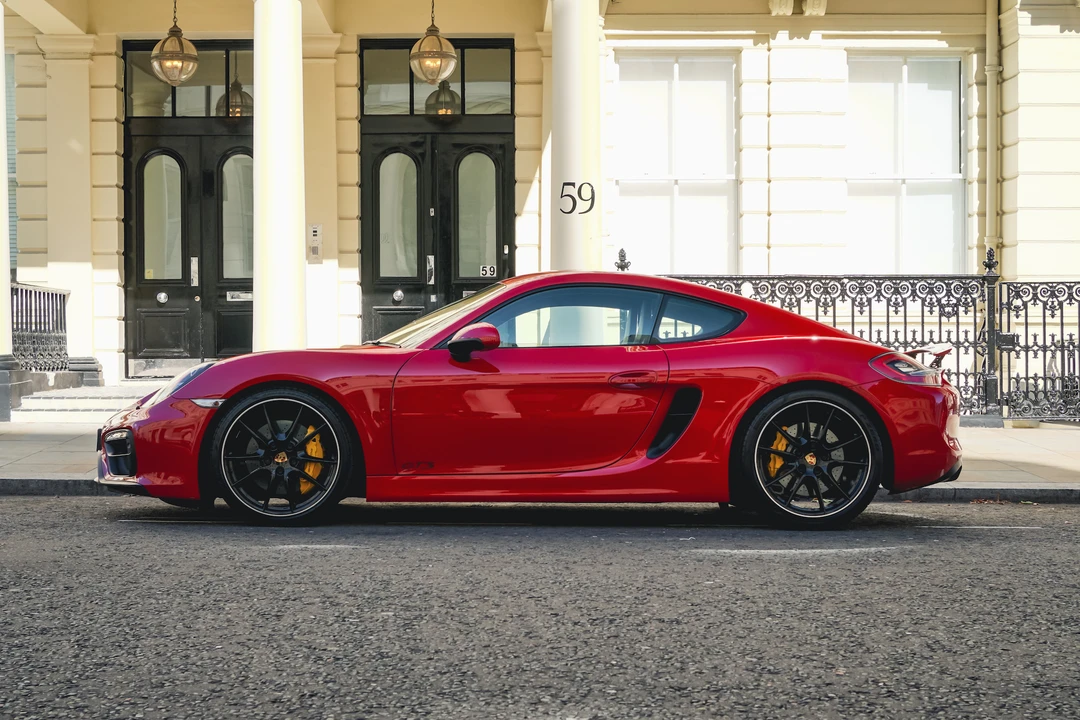 2014 Porsche 981 Cayman GTS - Image 5 of 31
