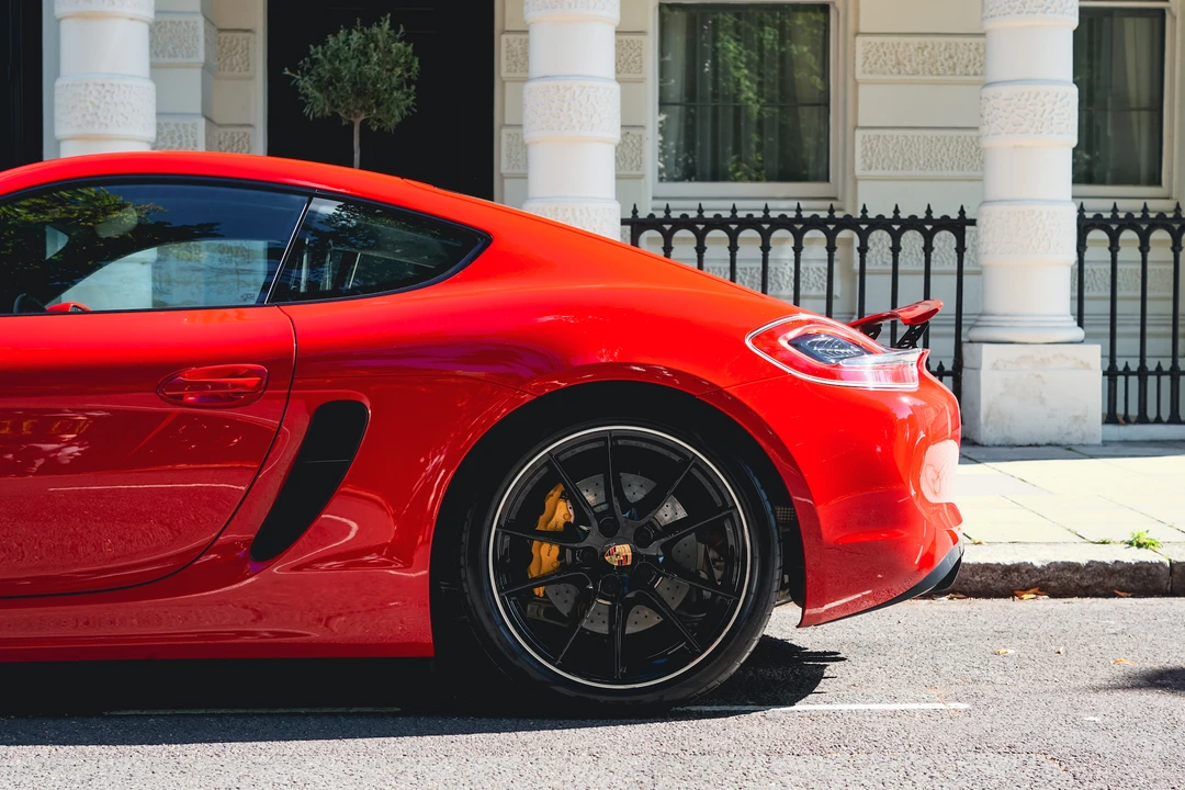 2014 Porsche 981 Cayman GTS - Image 30 of 31