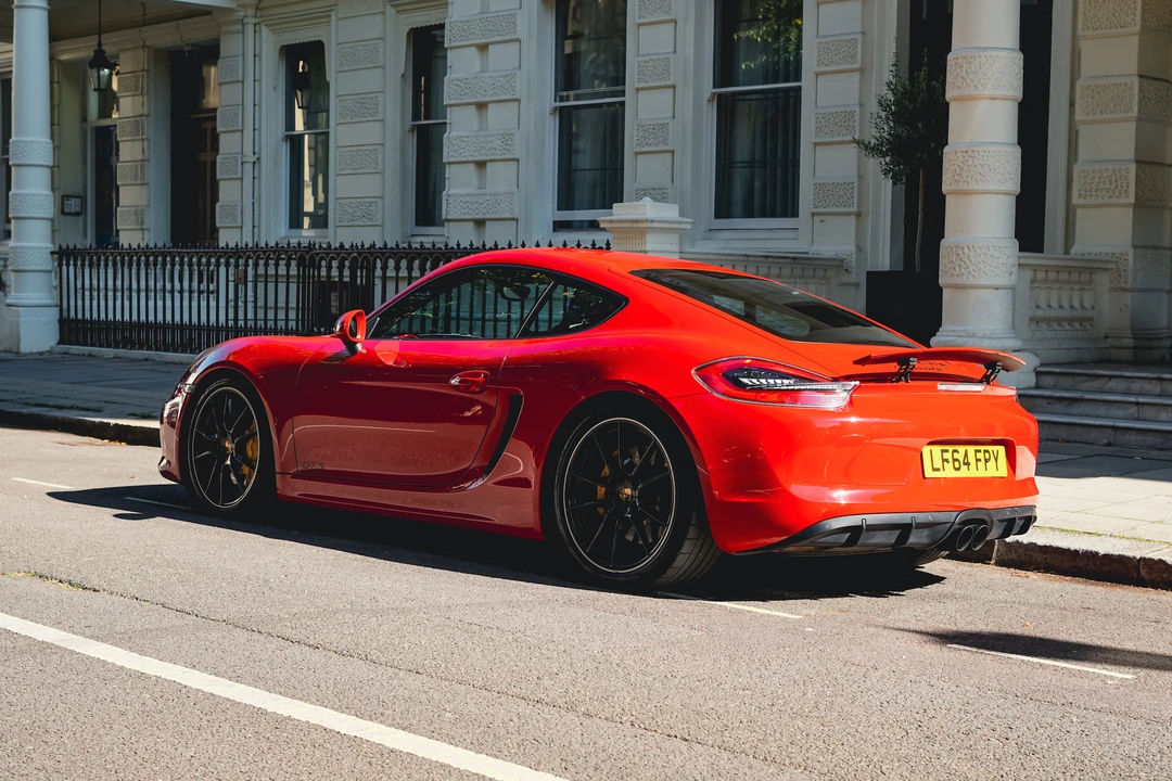 2014 Porsche 981 Cayman GTS - Image 12 of 31