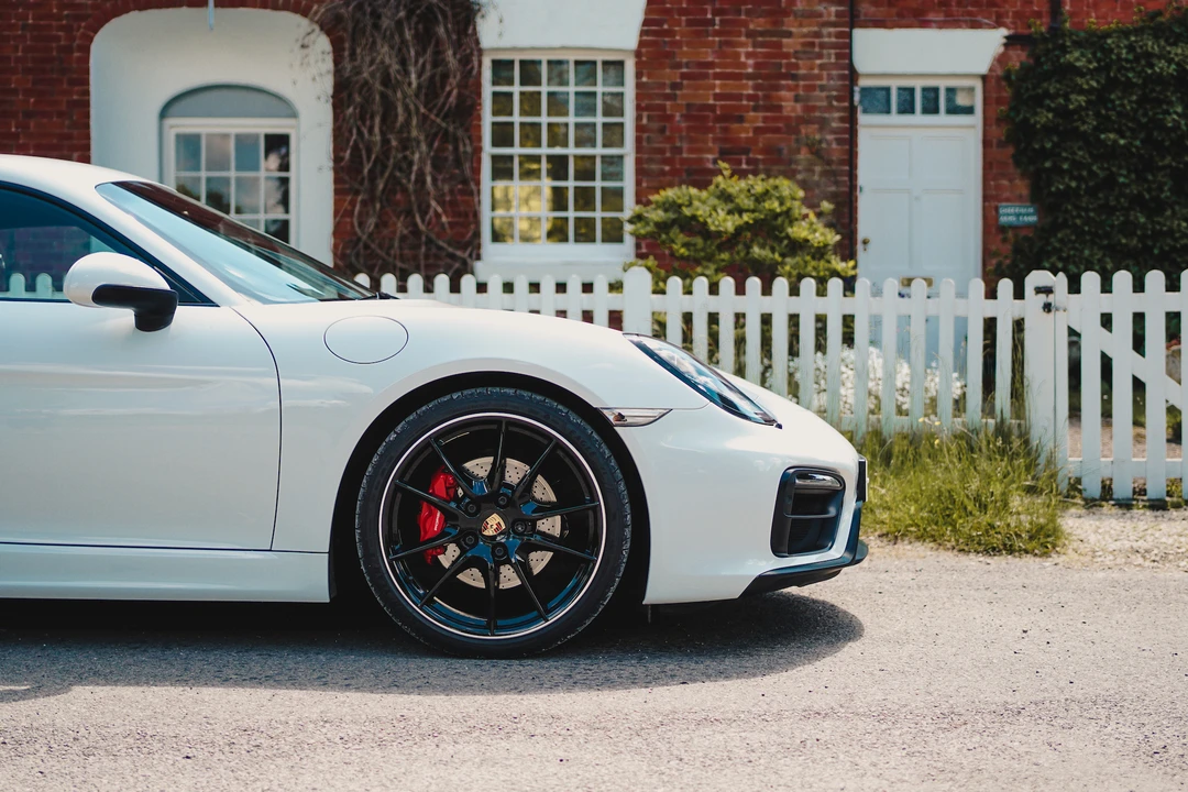 2014 Porsche 981 Cayman GTS - Image 22 of 31
