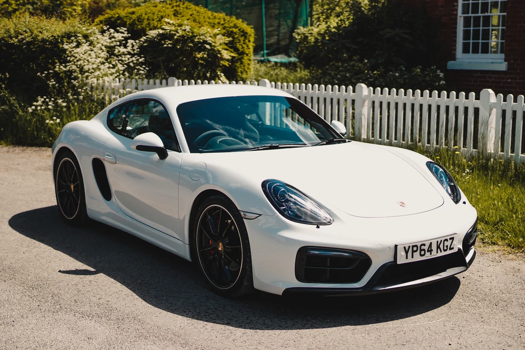 2014 Porsche 981 Cayman GTS - Image 11 of 31