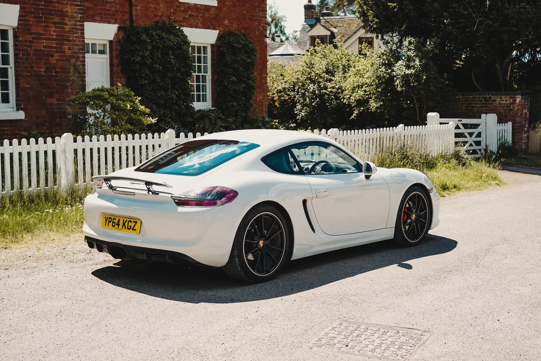 2014 Porsche 981 Cayman GTS - Image 12 of 31