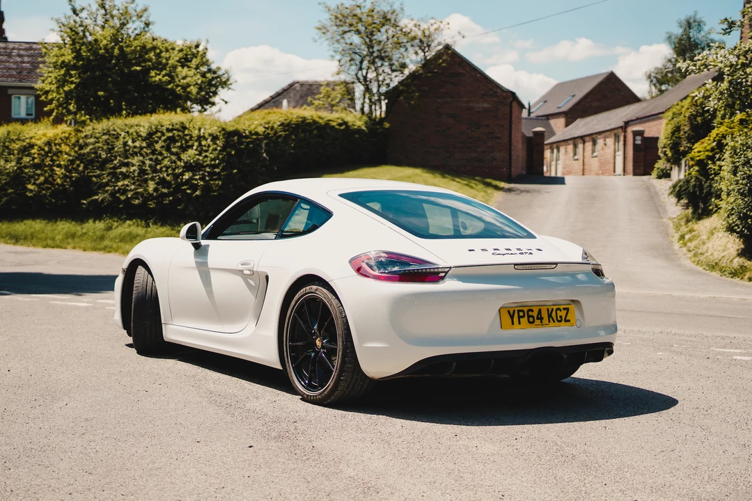 2014 Porsche 981 Cayman GTS - Image 19 of 31