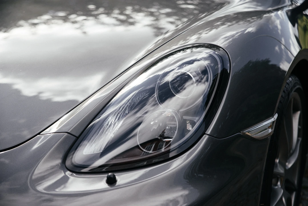2014 Porsche 981 Cayman GTS - Image 20 of 31