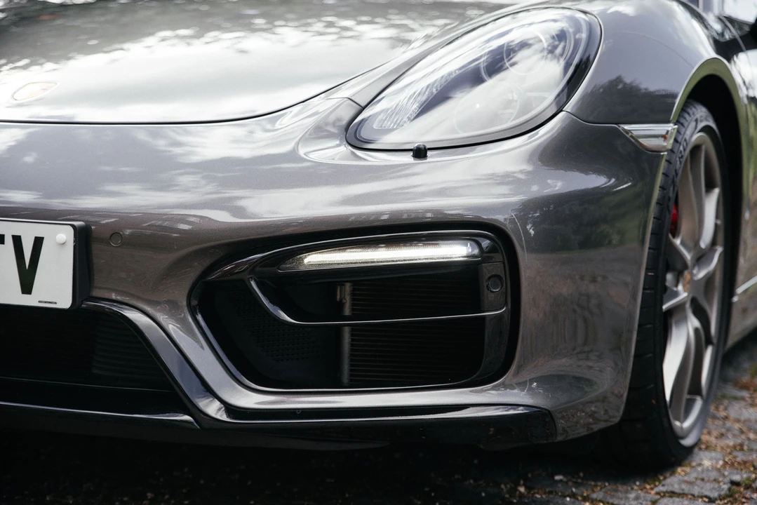 2014 Porsche 981 Cayman GTS - Image 22 of 31