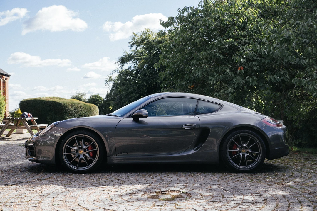 2014 Porsche 981 Cayman GTS - Image 14 of 31