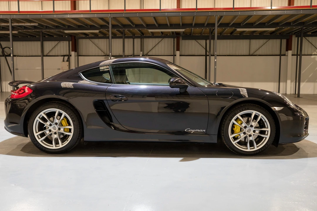 2014 Porsche 981 Cayman - Image 9 of 31