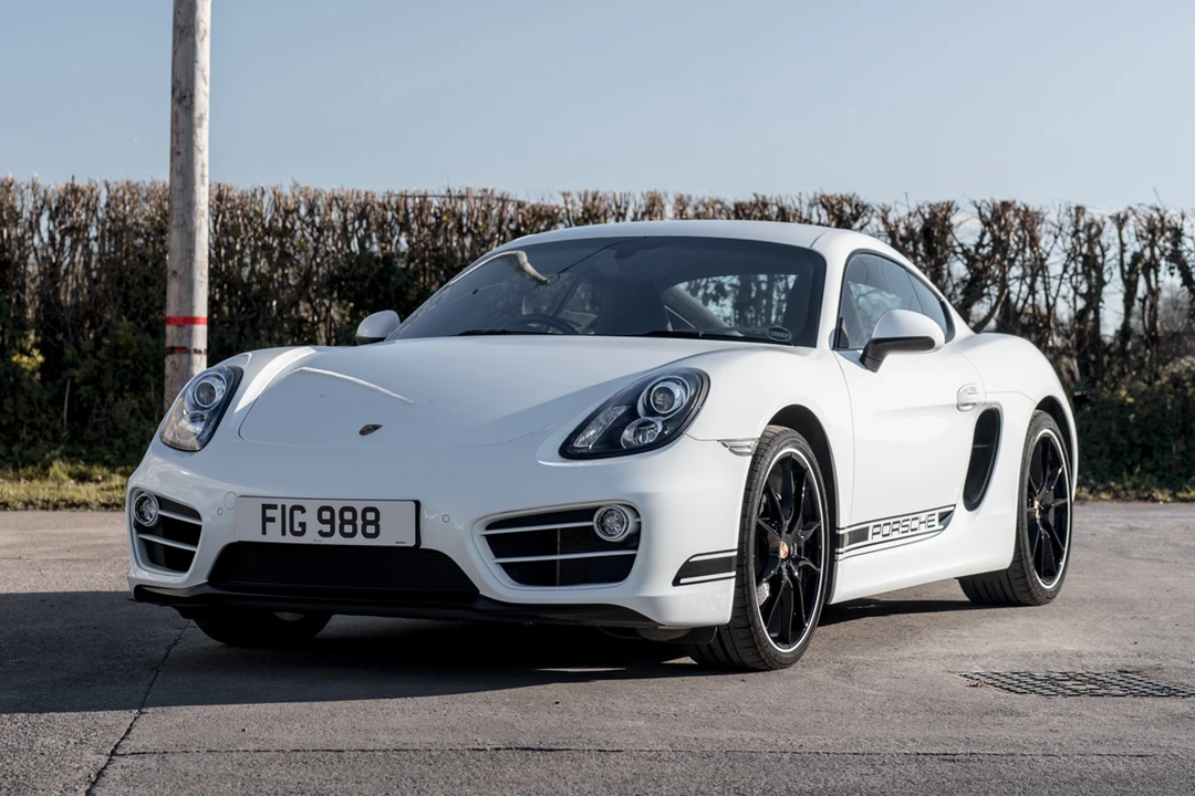 2014 Porsche 981 Cayman - Image 2 of 31