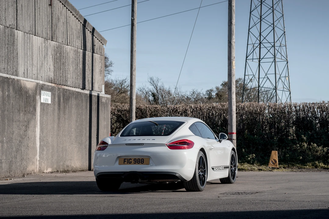 2014 Porsche 981 Cayman - Image 11 of 31
