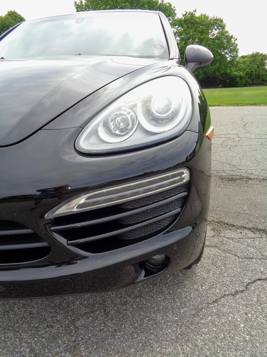 2014 Porsche 958 Cayenne - Image 12 of 31