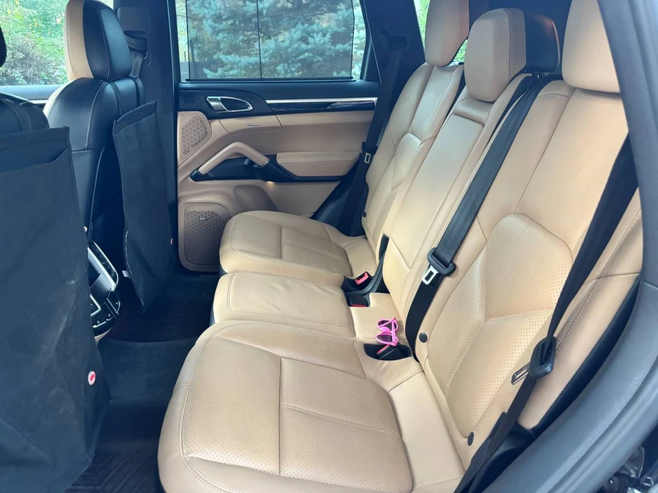 2014 Porsche 958 Cayenne Diesel - Image 6 of 8