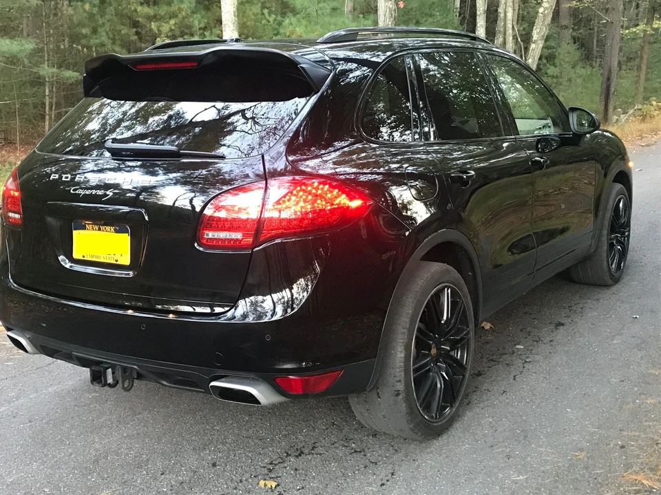 2014 Porsche 958 Cayenne S - Image 4 of 7