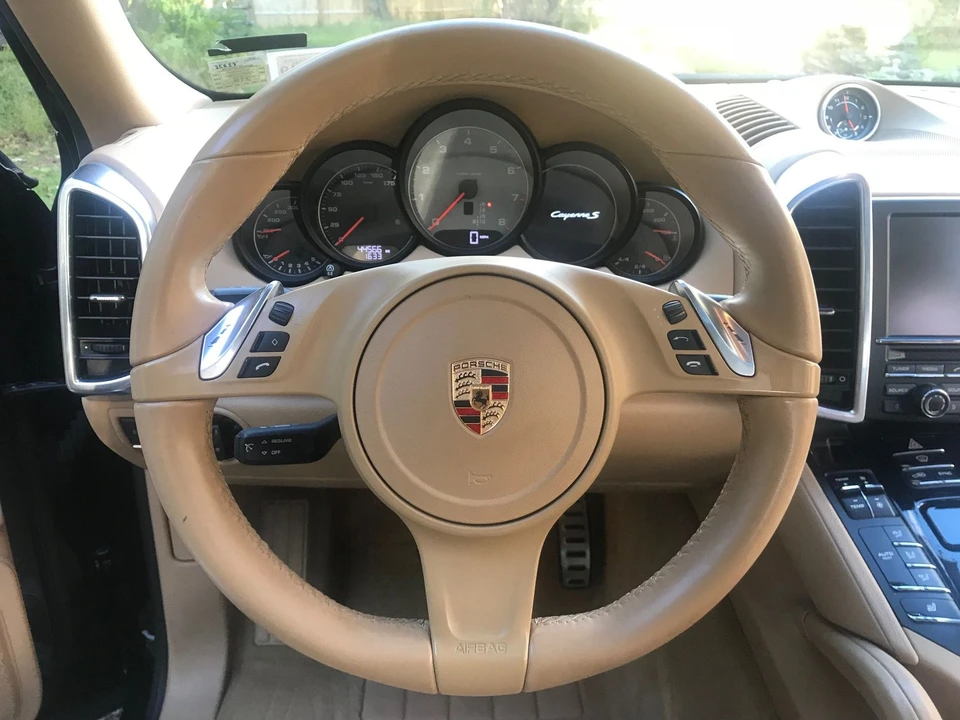 2014 Porsche 958 Cayenne S - Image 7 of 7