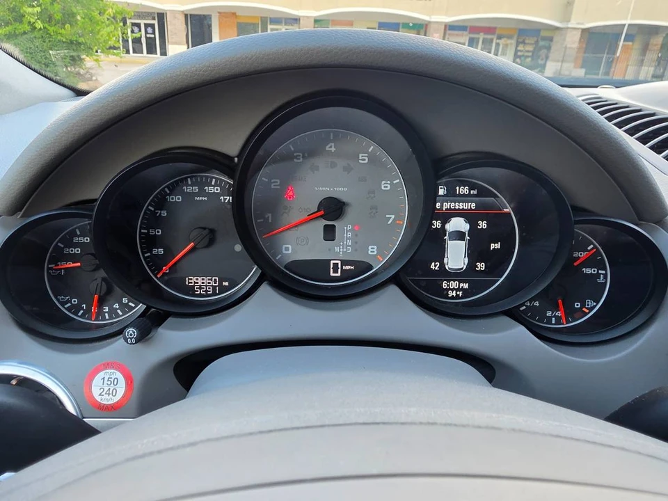 2014 Porsche 958 Cayenne S - Image 20 of 24