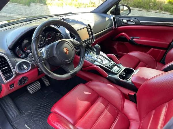 2014 Porsche 958 Cayenne Turbo - Image 11 of 18
