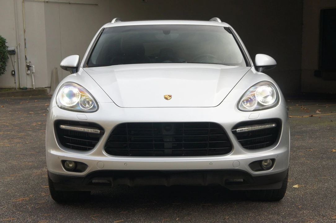 2014 Porsche 958 Cayenne Turbo S - Image 11 of 30